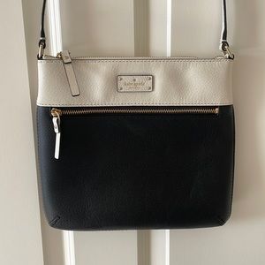 Kate spade classic black and white cross body.